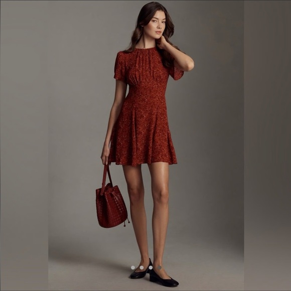 Reformation Lula mini dress  fall, 90s, minimalist, flowy, size 2 - Picture 3 of 15